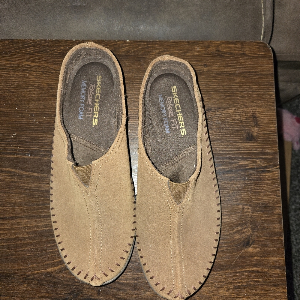 Womans Mules - Picture 2 of 4